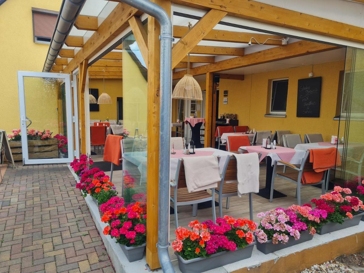 Gasthaus Zur Hecke Schönefeld Zewnętrze zdjęcie