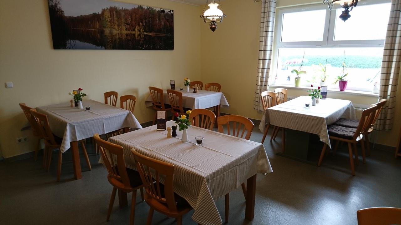 Gasthaus Zur Hecke Schönefeld Zewnętrze zdjęcie