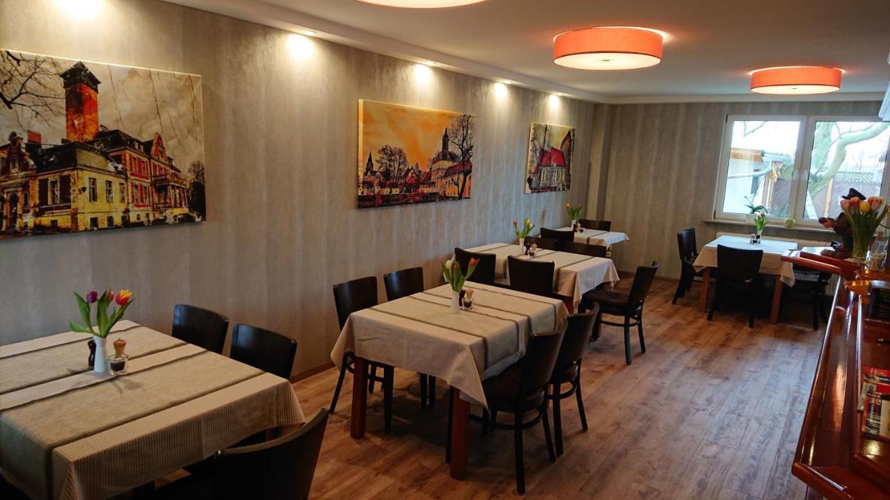 Gasthaus Zur Hecke Schönefeld Zewnętrze zdjęcie